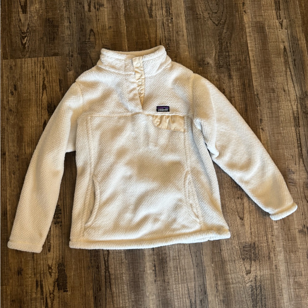 Patagonia Cream Fleece Snap-Placket Pullover